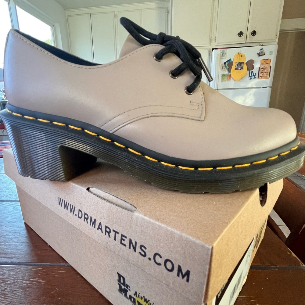Women’s Doc Marten Amory Wanama Leathered Heeled Shoes